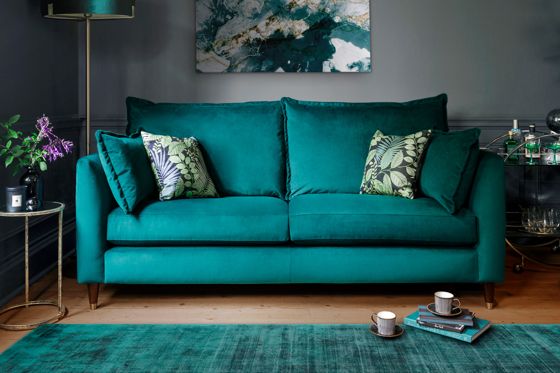 How to choose the right velvet sofa