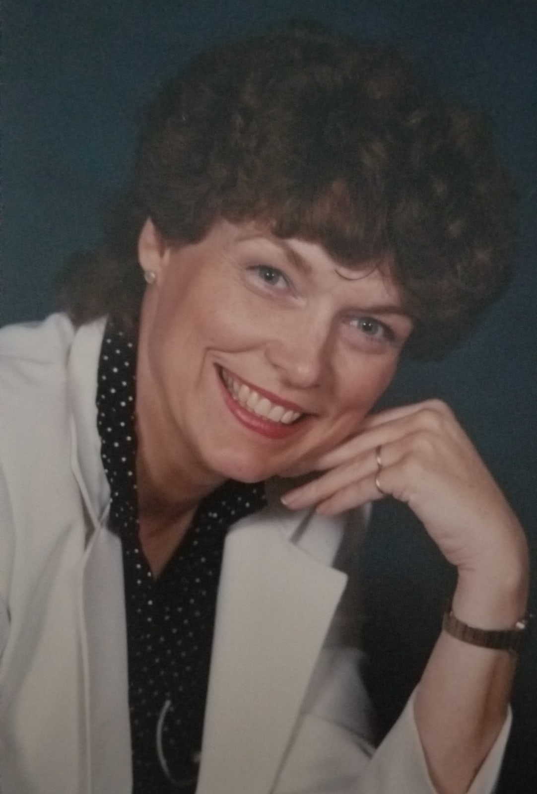Obituary & Life Story for Sharon