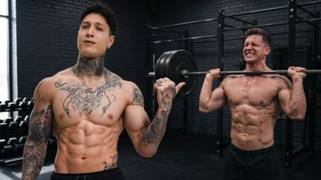 Why Having 6 Pack Abs Does Not Mean You're Strong