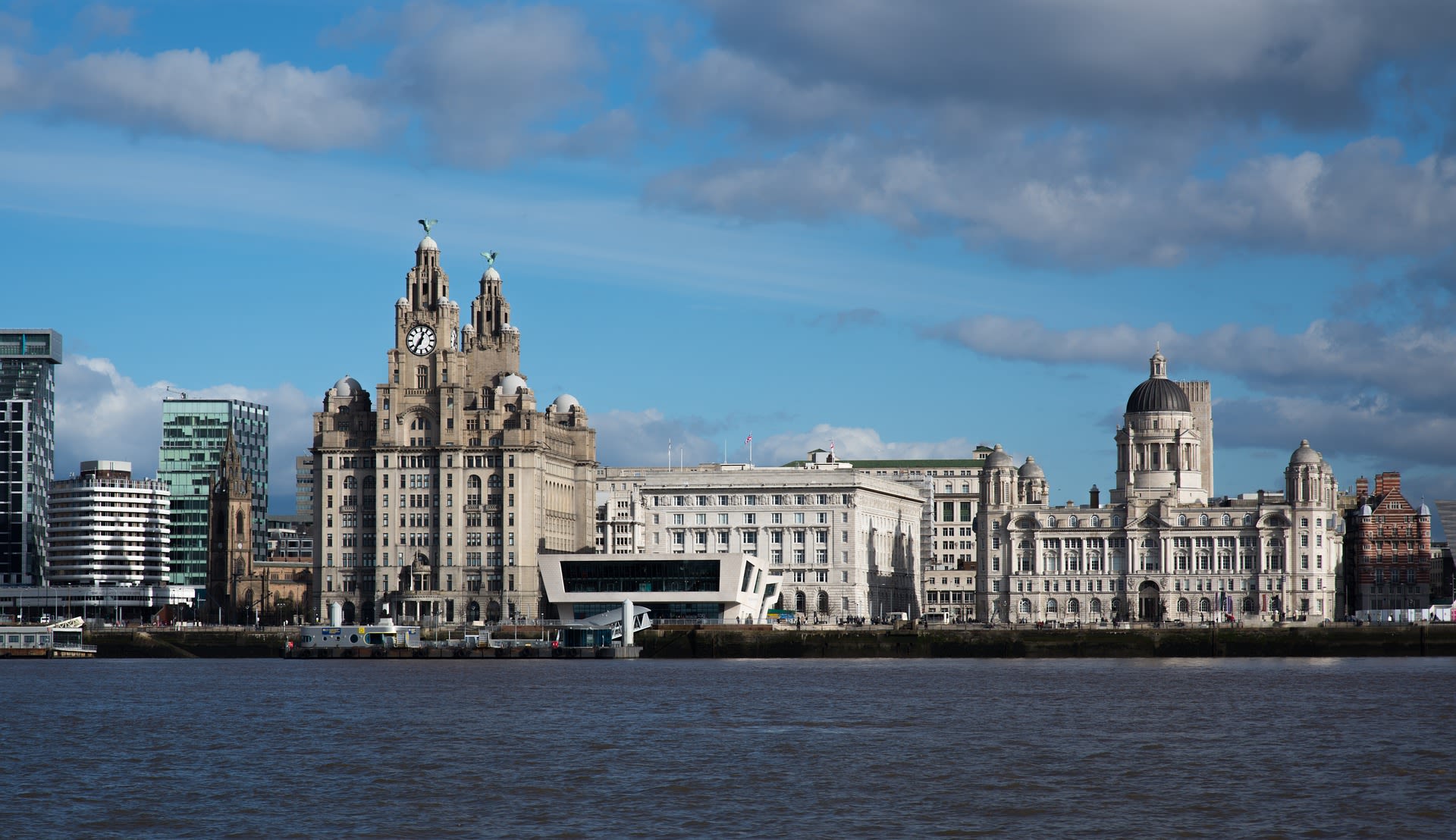 Apartments in Liverpool city centre to rent Apartments in Liverpool city centre to rent, close to Albert Docks for 1 month rental Liverpool
