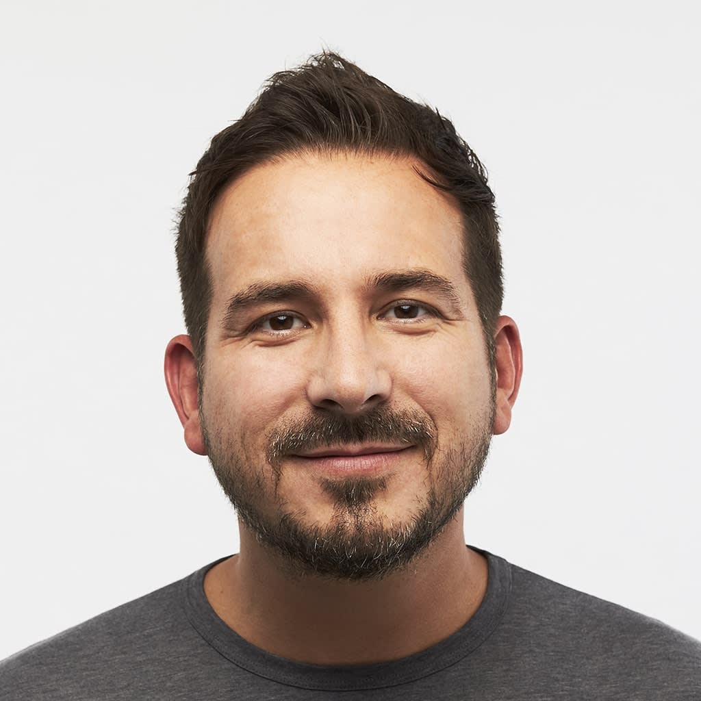 Lee Draycott headshot