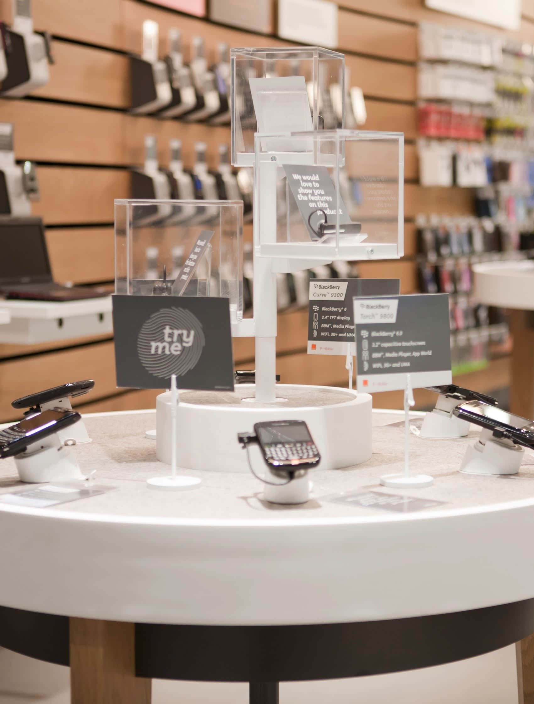EE product display