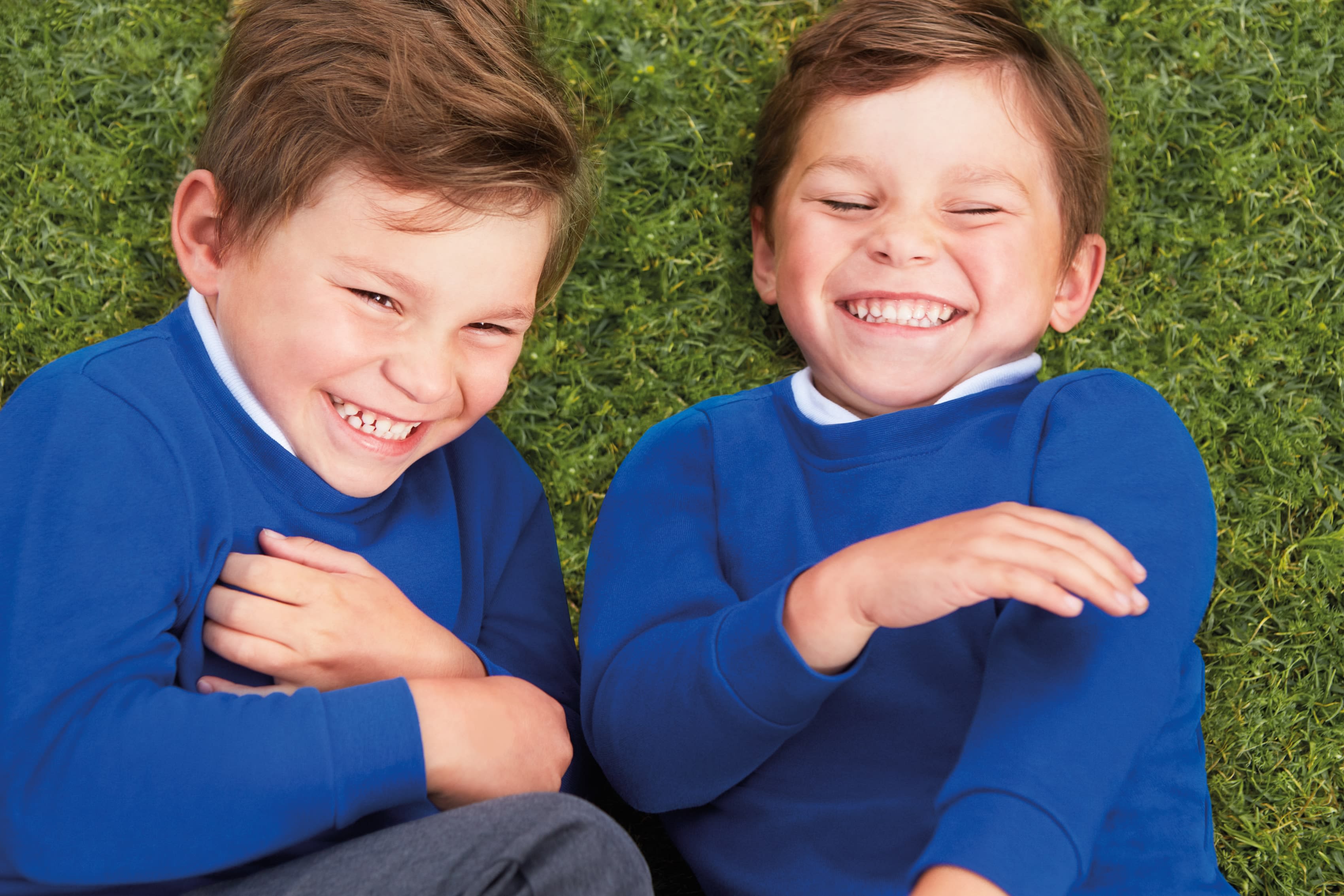2 school kids