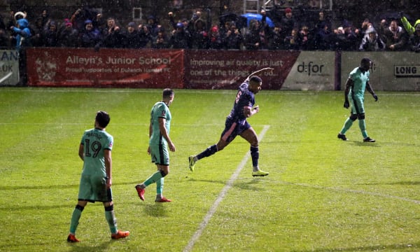 Dulwich Hamlet v Carlisle United - FA Cup - First Round - Champion Hill