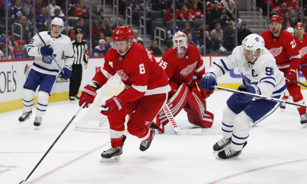 NHL: Toronto Maple Leafs at Detroit Red Wings