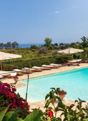 Villas with Wow Factor Pools