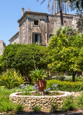 Villas with Historical Charm