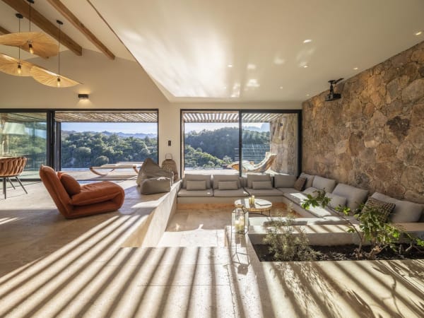 Casa di Macine's luminous, generously proportioned open-concept communal space on the first floor.