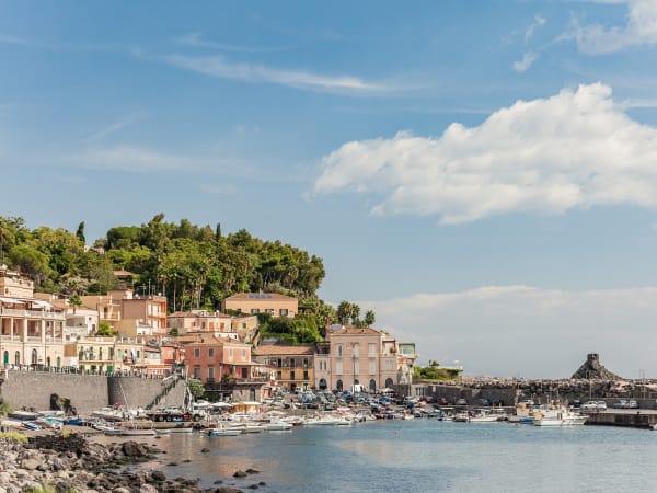 The harbour of Santa Maria La Scala with Casa alla Scala in the background.