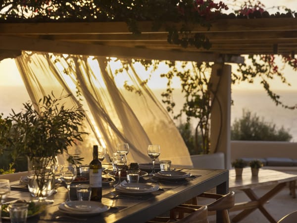 Al fresco dining with a stunning sea view.