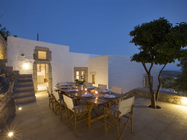 A magical atmosphere as night falls.