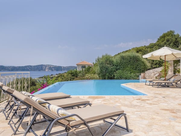 Looking out to sea from the infinity pool area.