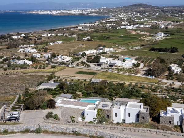 Phanessa (bottom of the photo) seen from above.