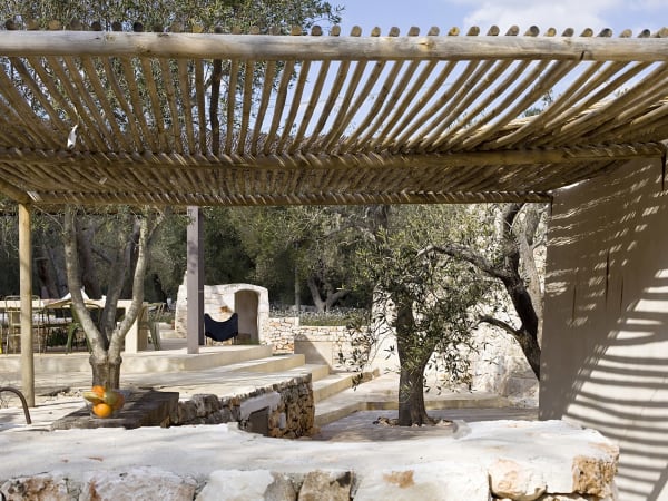 A cool shady spot for a little barbecuing!