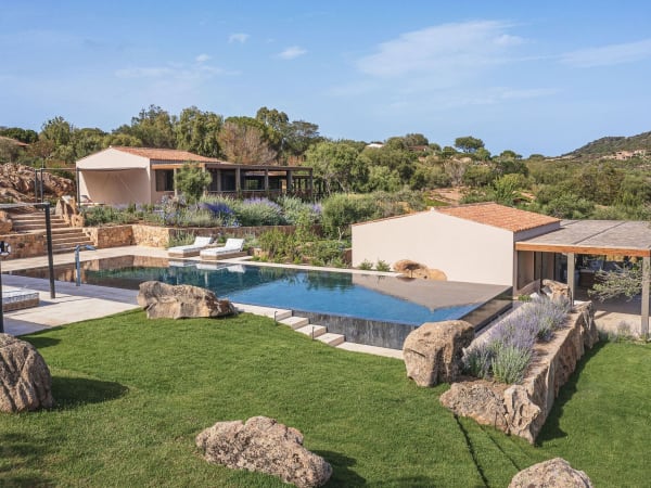 Another aerial shot of Salinedda Six.