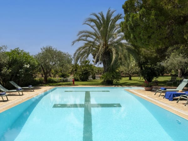 The lovely pool at Balu, where you may well end up spending most of your waking hours.
