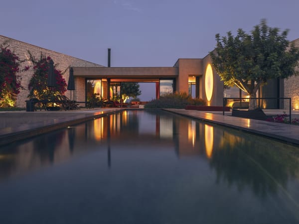 Intense moments of relaxation at sunset in BellaDonna's gorgeous pool and the heated hydromassage minipool.