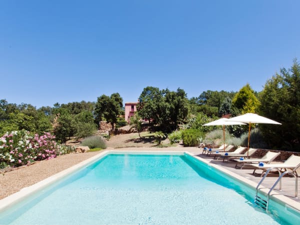 The fabulous pool with the house behind.