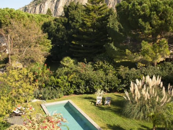 The gardens and pool with Montepellegrino in the background.