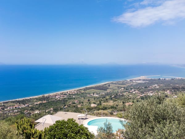 Views of the coast and the town of Acquedolci below.