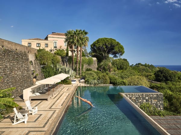 Another shot of the irresistible main pool with its views out to sea.