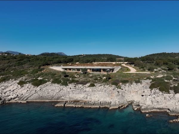 Ariel views of La Sirena
