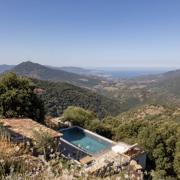 Casa Fortificata occupies a sensationally panoramic location looking out over the Gulf of Valinco.