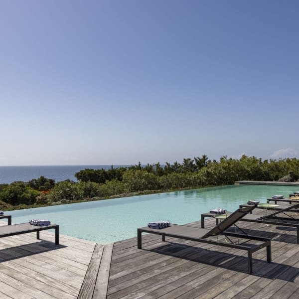 Relaxing by the glorious infinity pool.