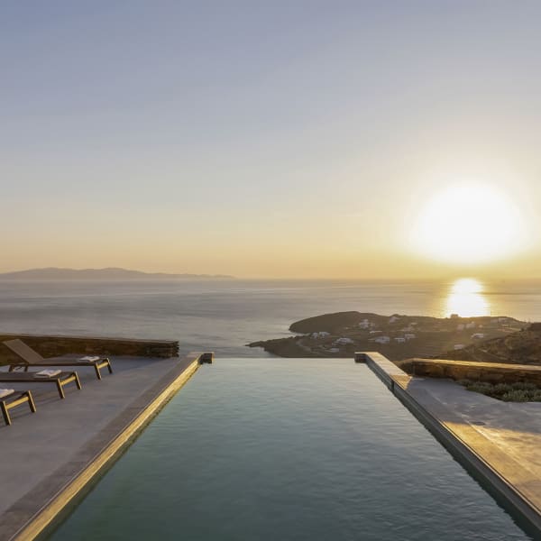 Splendid views over the infinity pool and out to sea.