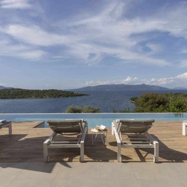 Tempted more by the pool or the sea?