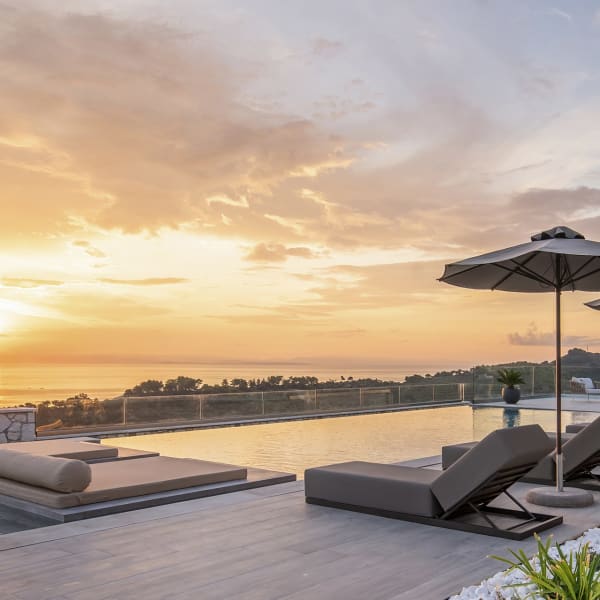 A beautiful sunrise at Katalania.