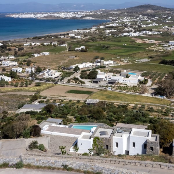Phanessa (bottom of the photo) seen from above.