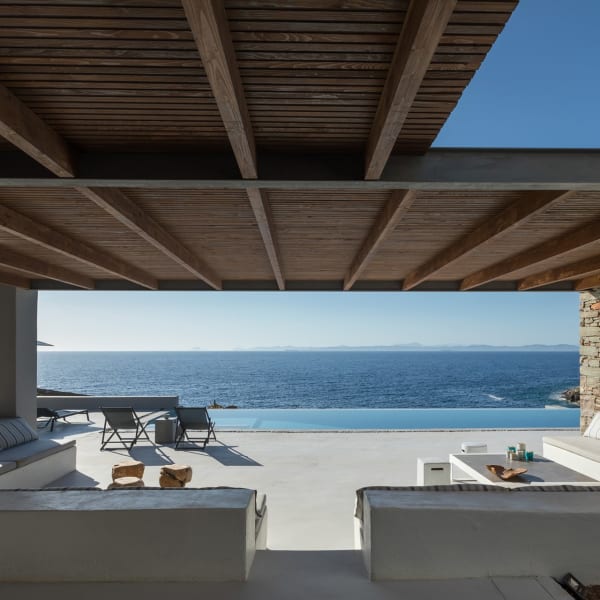 Piedra's glorious shady outdoor living area boasts glorious sea views.