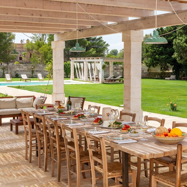 Al fresco dining in the gardens just outside the kitchen.