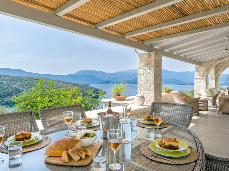 Al fresco dining with a view!