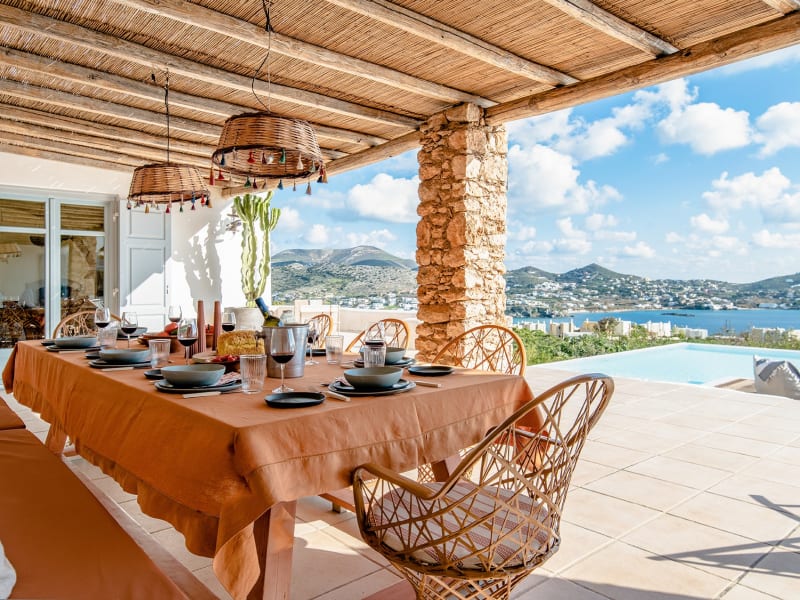 The secluded, panoramic al fresco dining area between the main house and the guesthouse.