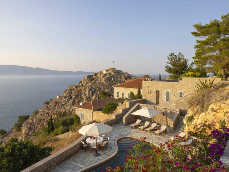 Pherenike sits in a wonderfully panoramic position above Hydra Town and the sea.
