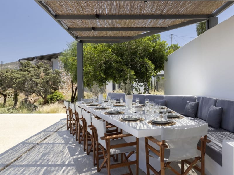 Getting ready for lunch by the pool.