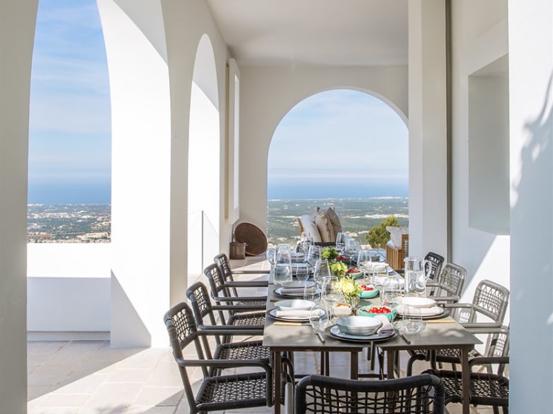 The outdoor dining area.