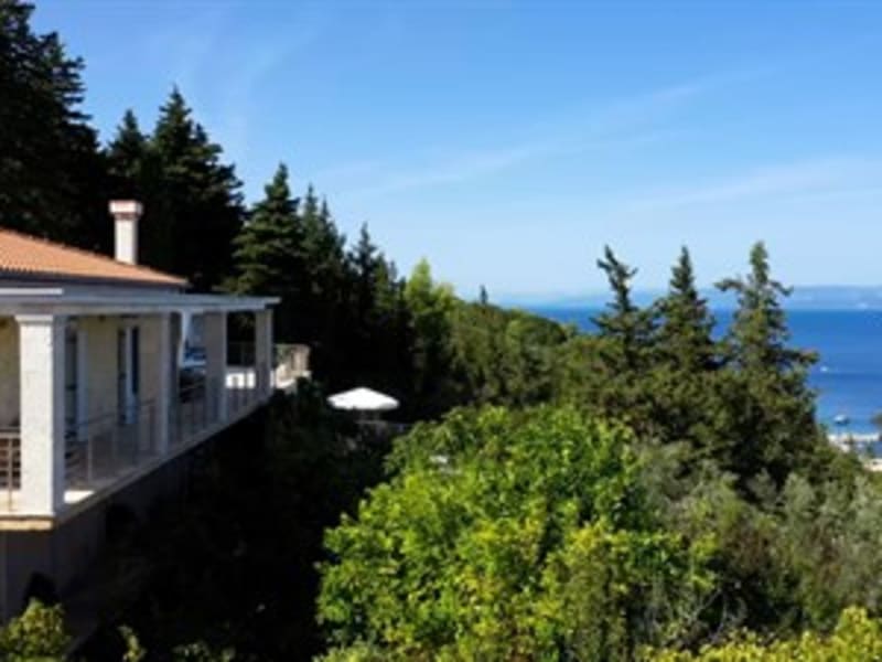 Aerial views of Oneiro