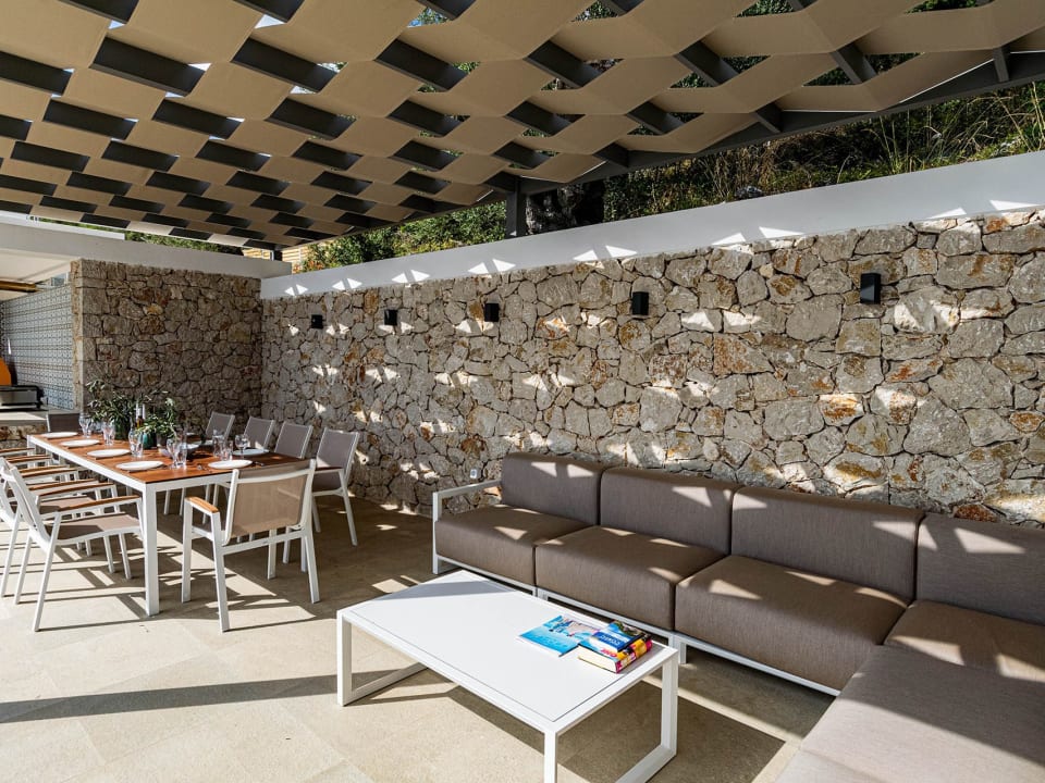 The shady al fresco sitting and dining area.