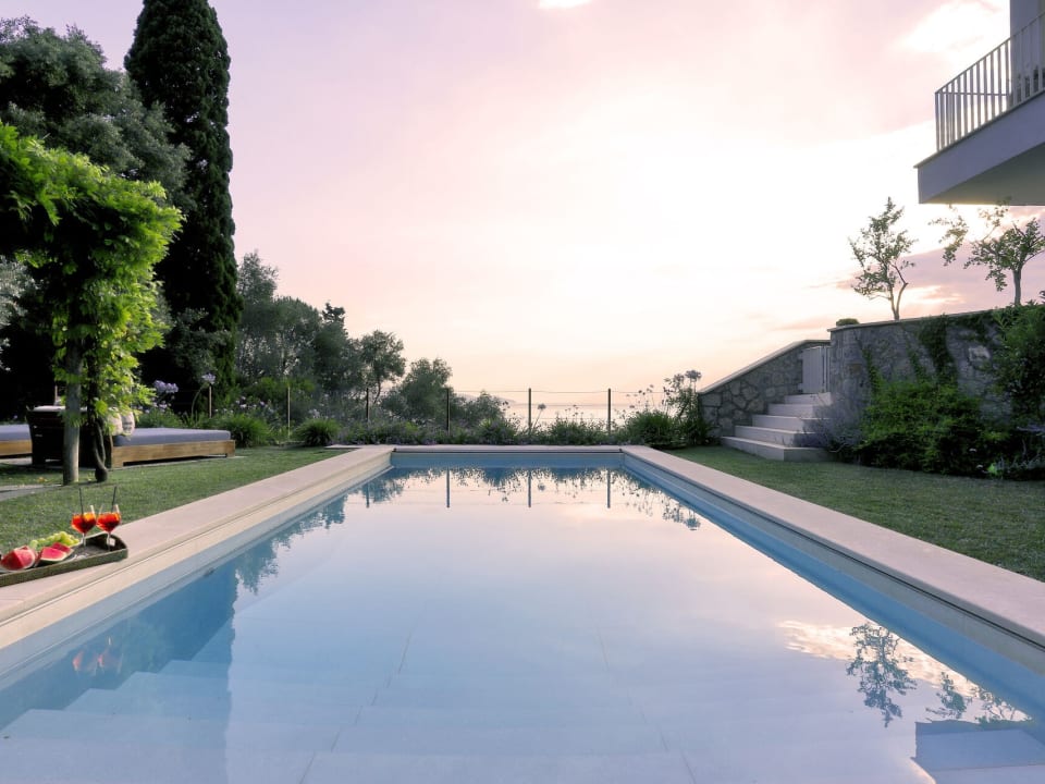 A serene scene down by the pool.
