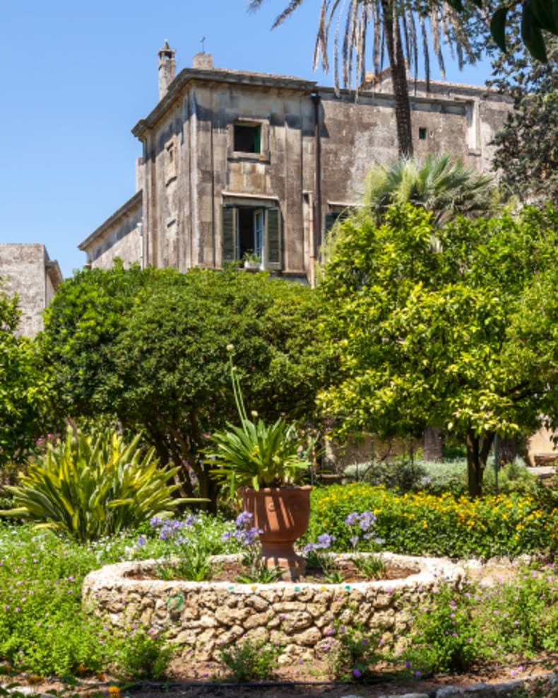 Villas with Historical Charm