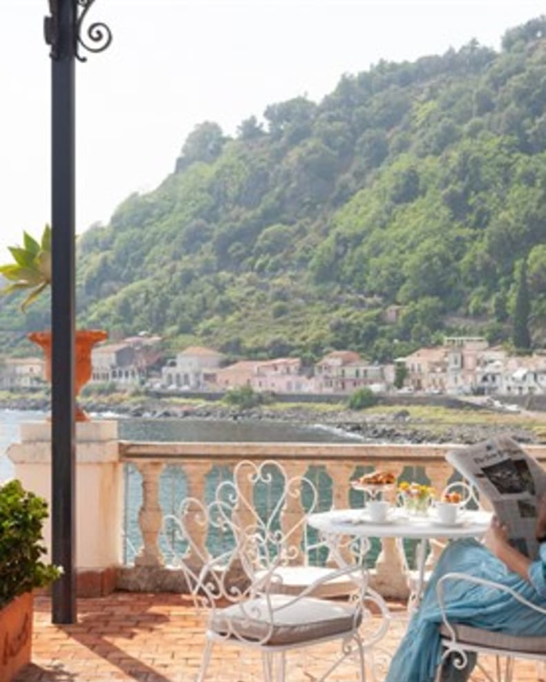 Villas near Mount Etna