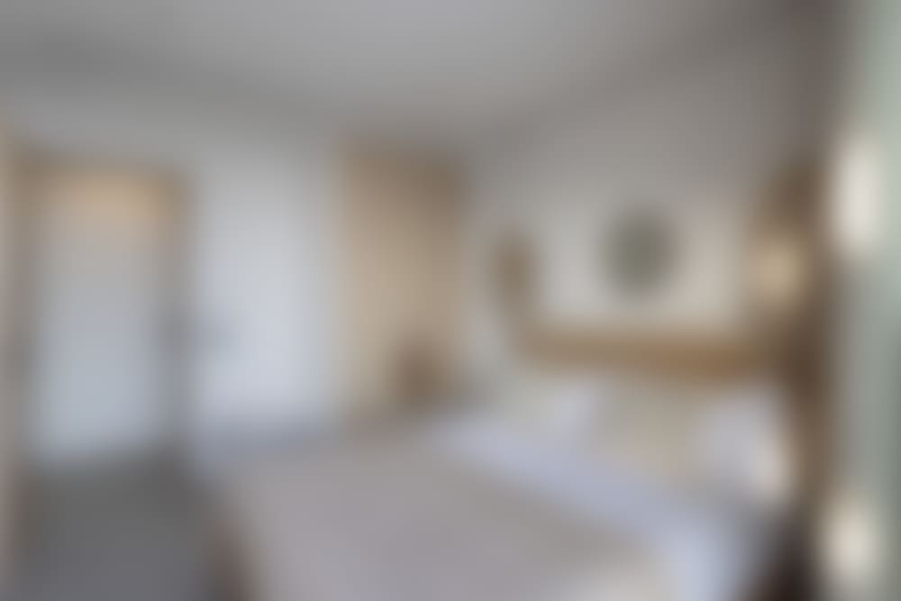 The first bedroom in the guesthouse, a double. (Bedroom 3)
