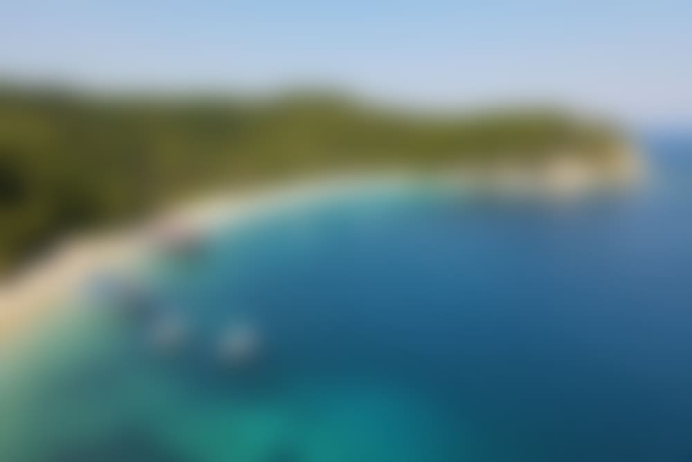 A view of Akoli beach from above. © @grantedaccess.