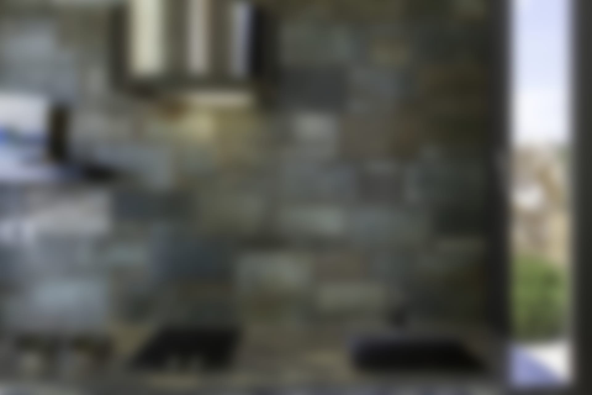 A detail of the kitchen in the independent suite.
