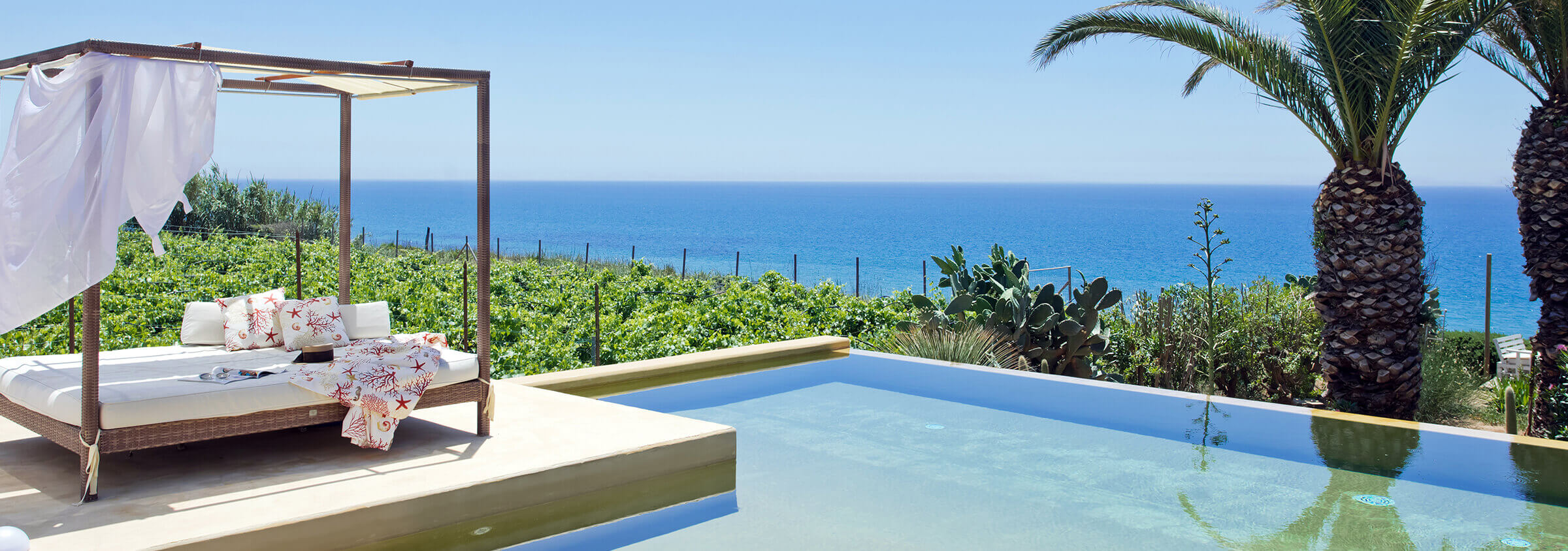 Villas for flexible stays in the Mediterranean