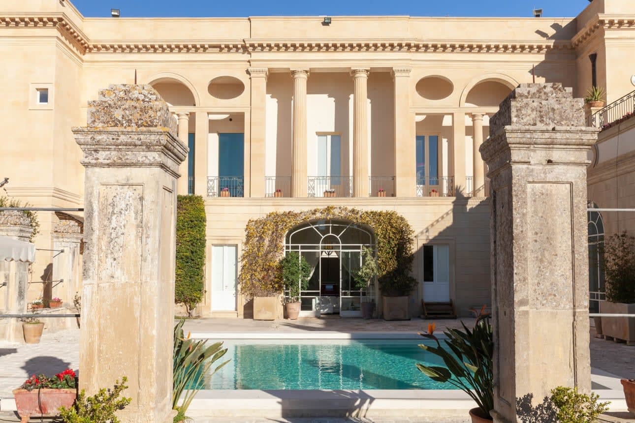 Palaces for Rent in Italy