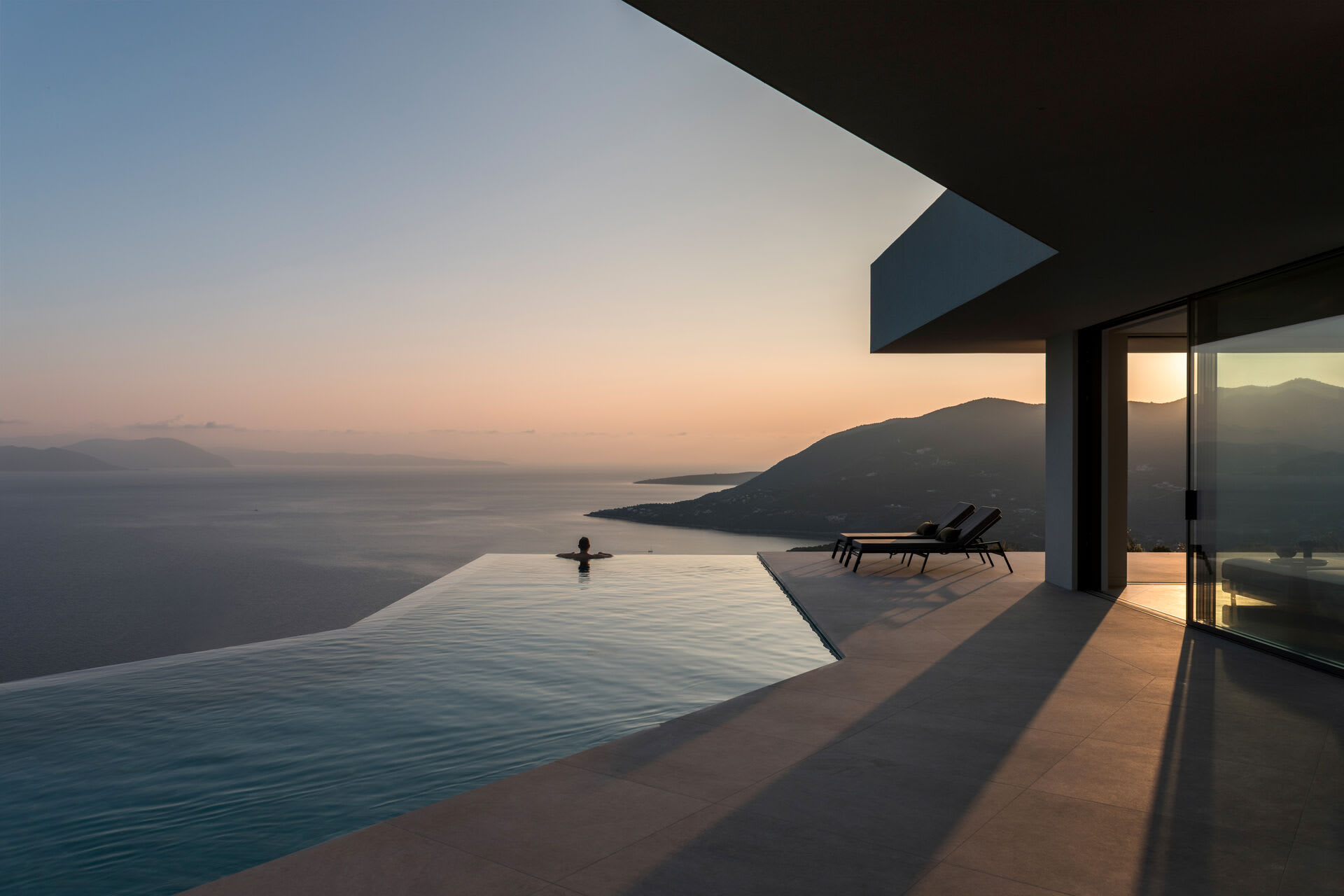 Wow Factor Infinity Pools
